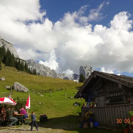 Huttenzauber Alpinchalet 4 Vakantiehuis Annaberg im Lammertal