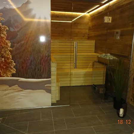 Huttenzauber Alpinchalet 4 *